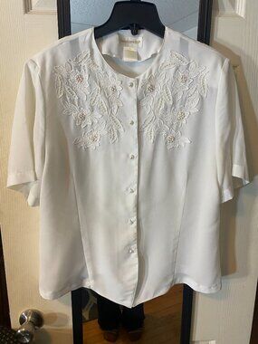 Vintage 80s Christie & Jill Beaded Lace Button Down Short Sleeve Blouse